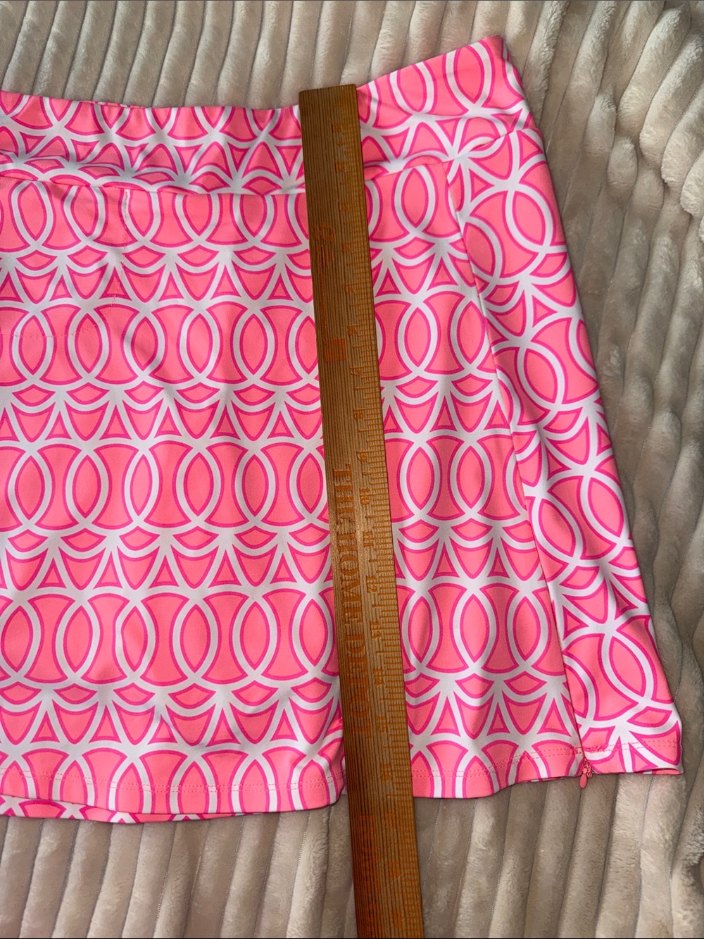 Lulu-B Pink Geometric Mini Skirt - Picture 9 of 11